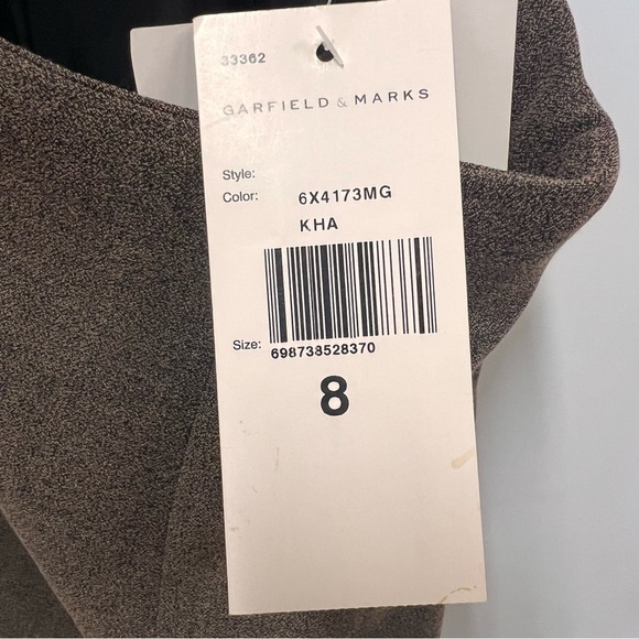 NWT Garfield & Marks Khaki Pencil Skirt with back slit size 8 - Picture 9 of 13
